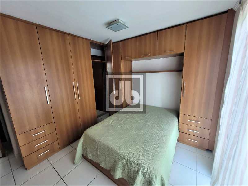 Est. do Bananal, 1043 casa 105 - 16