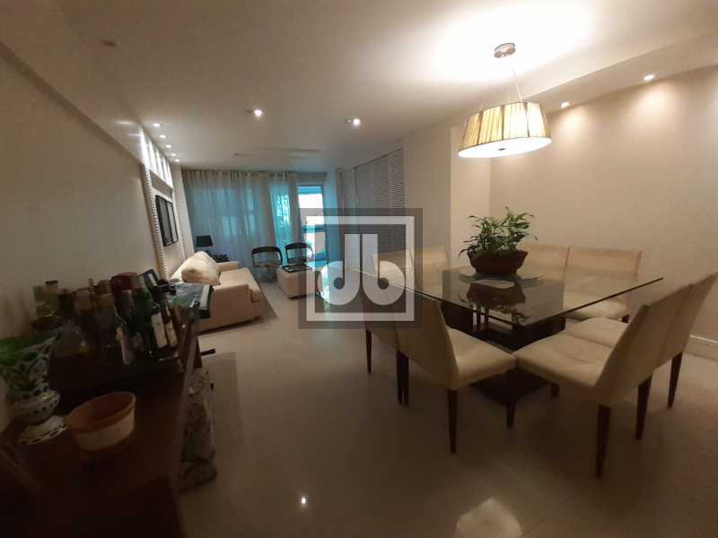 3Laranjeirasvaranda3suitesJuli - 5