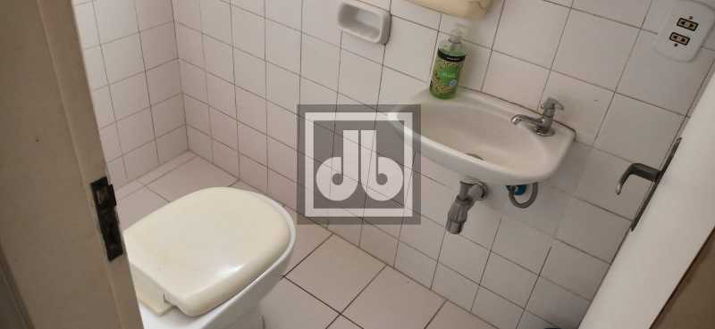 300d44cb-c389-40c4-beb8-b66849 - 18