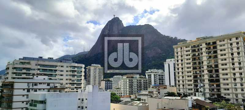 30BotafogoCoberturaLinear3Quar - 30