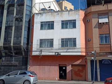 Oportunidade - Vendo Prédio comercial na Praça da Bandeira, com 4 pavimentos e terraço, totalizando 599m², excelente para cursos e profissionalizantes. - JBT71631
