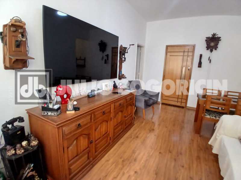 bd6a293e-23cd-4f7f-b5ae-60bb34 - 2