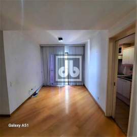 Ótima localização - Excelente apartamento na Barra - Apart Hotel Saint Gothard - sala ampla - 2 quartos sendo,1 com suíte - ótima localização - Agende sua visita! - JBBO2007
