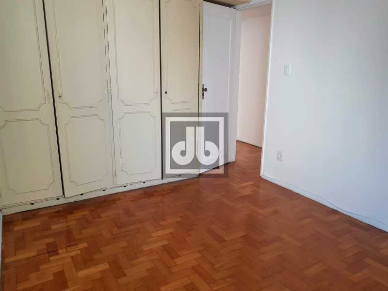 Armários quarto 1 - 11