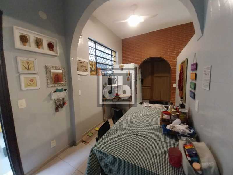 b9a6e7ca-64ac-4b6d-bea5-ce325d - 21