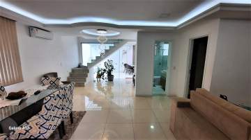 Oportunidade - Ótima casa padrão luxo - Freguesia - Jacarepaguá - Condomínio fechado - 3 quartos, sendo 1 suite com outras duas canadenses - Infraestrutura e lazer - Agende sua visita! - JBJ601166