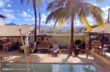 Oportunidade - Casa Linear, Piscina, Churrasqueira, grande área externa com Living Room , 3 quartos sendo 1 suíte ? copa ? cozinha - dependências - 2 vagas de garagem. Agende sua visita! - JBJ601024