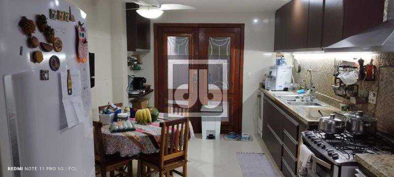 Conheça 16 do imóvel - Casa Linear, Piscina, Churrasqueira, grande área externa com Living Room , 3 quartos sendo 1 suíte ? copa ? cozinha - dependências - 2 vagas de garagem. Agende sua visita! - JBJ601024 - 19 16 - 19