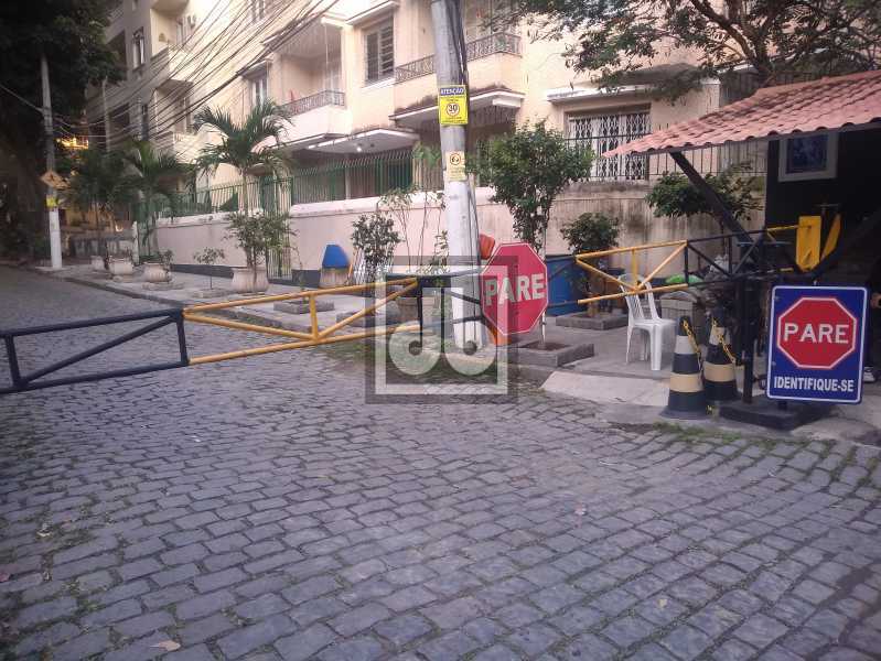 02CorreiaLimaPrediocomvarandas - 2