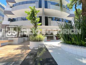 Ilha do Governador - Jardim Guanabara - VENDA - Apartamento - 3 Quartos (Suíte) - Varanda - Elevador - 2 Vagas de Garagem - Julio Bogoricin - JBI37271