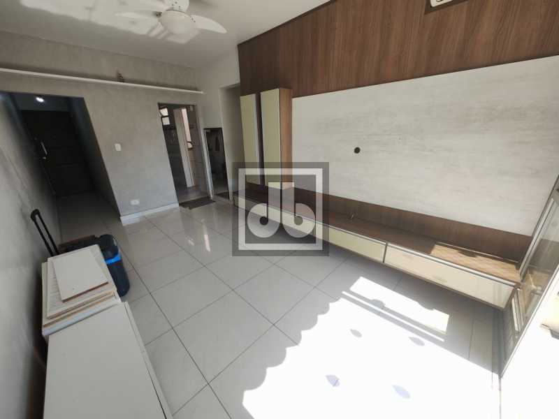 007zumbi2quartoselevadorvarand - 8