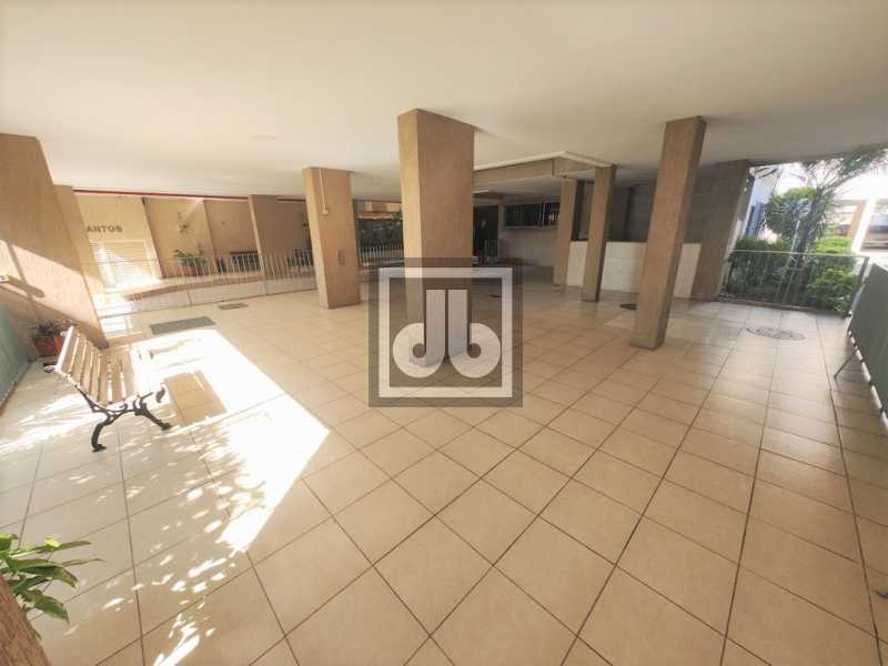 027zumbi2quartoselevadorvarand - 27