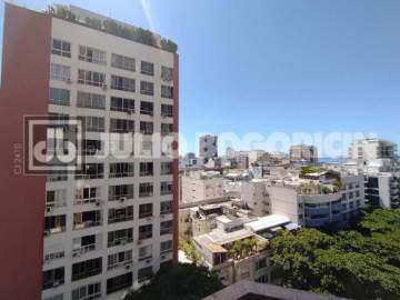 Imperdível - Flat à venda no Leblon com 2 quartos 1 suíte varanda 1 vaga - JBL200658