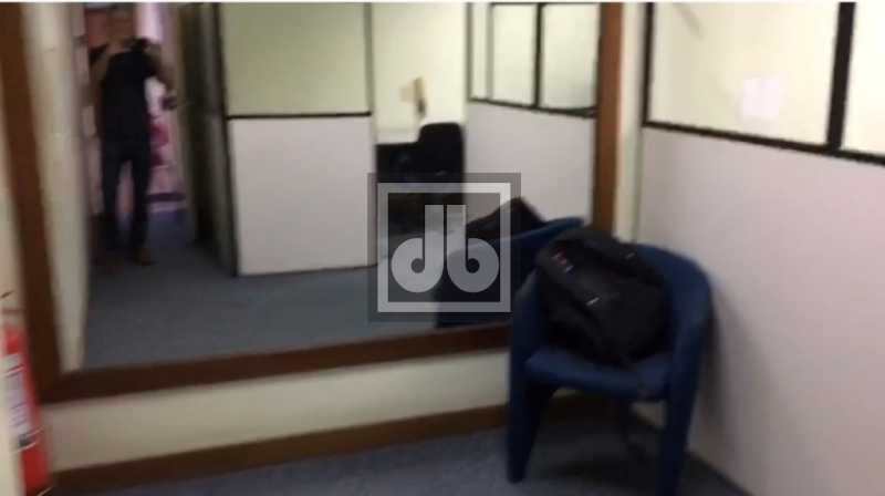 SALA COMERCIAL CENTRO - 21