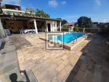 Ilha do Governador - Freguesia - Venda - Casa - Piscina - Quintal - Área Gourmet - 6 Quartos - Dependências Porteira Fechada - 6 Vagas de Garagem - Julio Bogoricin - JBI61072
