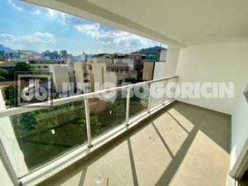 Exclusividade - VENDE - JULIO BOGORICIN - RUA MARQUES DE VALENÇA - PREDIO NOVO -3 QUARTOS(SUÍTE) - 1 VAGA NA ESCRITURA - OPORTUNIDADE! - JBAP304500