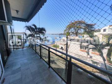 Ilha do Governador - Pitangueiras - VENDA - Apartamento - 2 Quartos - Dependências - Elevador - 1 Vaga de Garagem - Julio Bogoricin - JBI29945