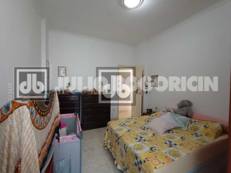 16916_G1691514319 - 23