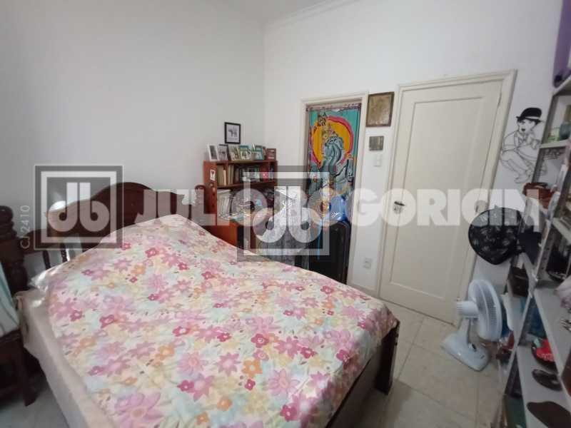 16916_G1691514349 - 27