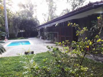 Imperdível - Venda Espetacular Casa Linear em Condomínio no Itanhanga - JBB67045