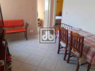2 quartos, 2 lances de escadas, junto ao metro - JBT206487