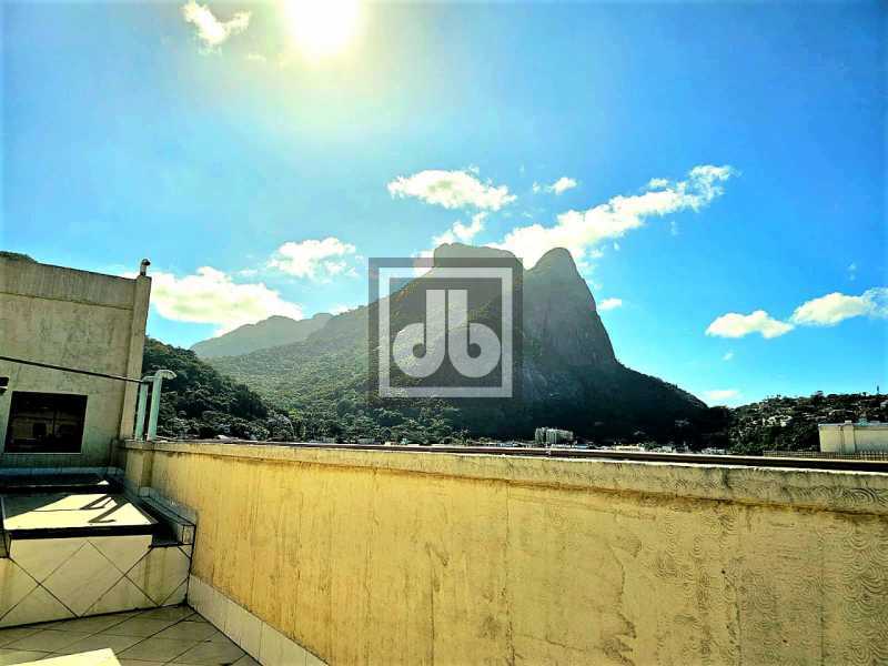 Conheça 28 do imóvel - Barra - Jardim Oceânico - linda cobertura duplex - 472 m² - 5 quartos - 5 suítes - piscina - Vista panorâmica para à Pedra da Gávea e Pedra Bonita - Agende sua visita! - JBBO5009 - 28 28 - 28