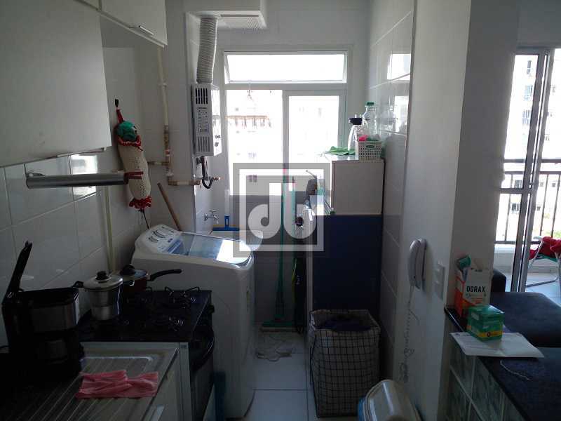 2bd91780-f4f6-4d7b-92f9-54f774 - 7