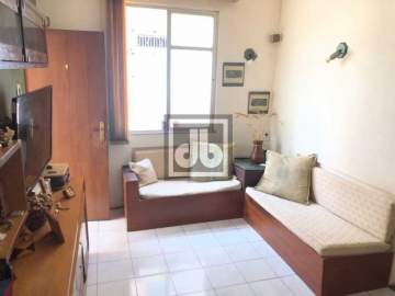 Oportunidade - TODOS OS SANTOS - APTO TÉRREO À VENDA - 2 QUARTOS - 3 VAGAS -ÁREA EXTERNA - PRÓXIMO A SHOPPING,TREM,COMERCIO. - JBM222158