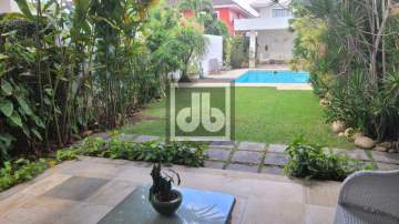 Imperdível - BARRA DA TIJUCA - CONDOMINIO CRYSTAL LAKE - CASA DUPLEX - 4 QUARTOS - 2 SUÍTES - CLOSET - HIDROMASSAGEM - 2 DEPS.- PISCINA - SAUNA - 4 VAGAS - JBB67163