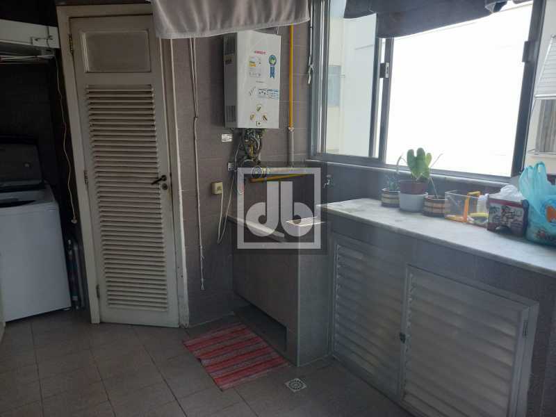 02d3abee-51fe-43d6-9550-6ba879 - 23