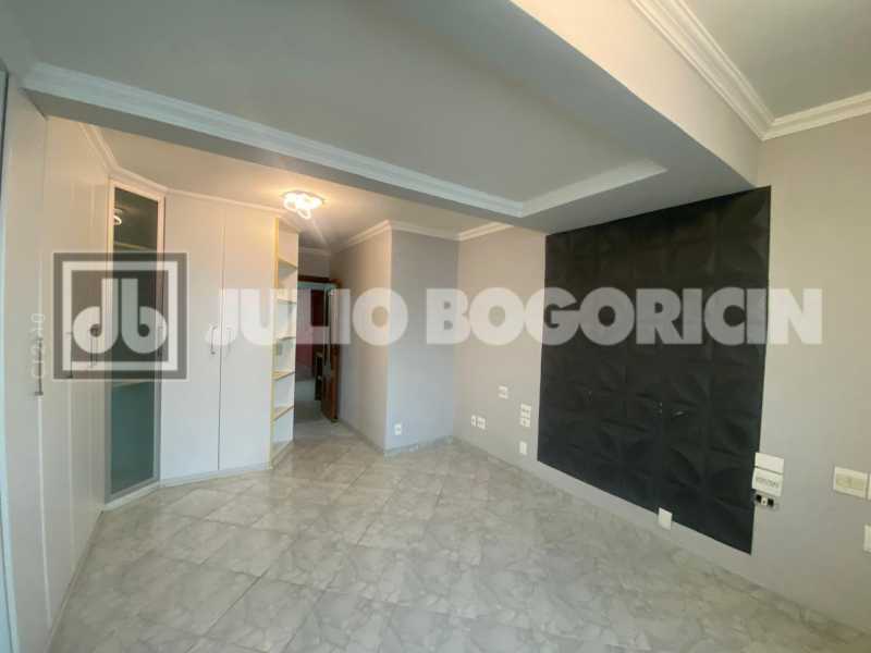 Conheça 23ilhadogovernadorportuguesaca do imóvel - Ilha do Governador - Portuguesa - VENDA - Casa Duplex - 3 Quartos (Suíte) - Hidromassagem - Dependência - Sauna - Churrasqueira - Casa Hospedes - 3 Vagas de Garagem - Julio Bogoricin - JBI61146 - 23 23ilhadogovernadorportuguesaca - 23