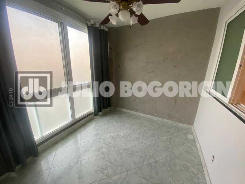 Conheça 27ilhadogovernadorportuguesaca do imóvel - Ilha do Governador - Portuguesa - VENDA - Casa Duplex - 3 Quartos (Suíte) - Hidromassagem - Dependência - Sauna - Churrasqueira - Casa Hospedes - 3 Vagas de Garagem - Julio Bogoricin - JBI61146 - 27 27ilhadogovernadorportuguesaca - 27