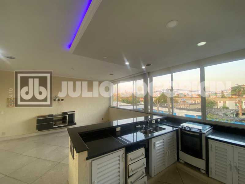 Conheça 40ilhadogovernadorportuguesaca do imóvel - Ilha do Governador - Portuguesa - VENDA - Casa Duplex - 3 Quartos (Suíte) - Hidromassagem - Dependência - Sauna - Churrasqueira - Casa Hospedes - 3 Vagas de Garagem - Julio Bogoricin - JBI61146 - 40 40ilhadogovernadorportuguesaca - 40