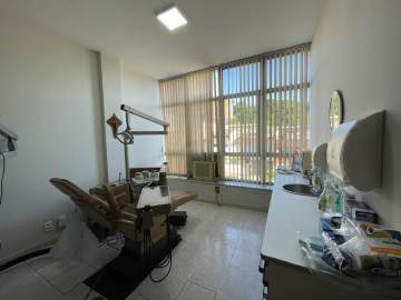 Ilha do Governador - Portuguesa - VENDA - Sala Comercial - Divisórias - Recepção - Elevador - Interfone - Vaga de Garagem - Julio Bogoricin - JBI701189