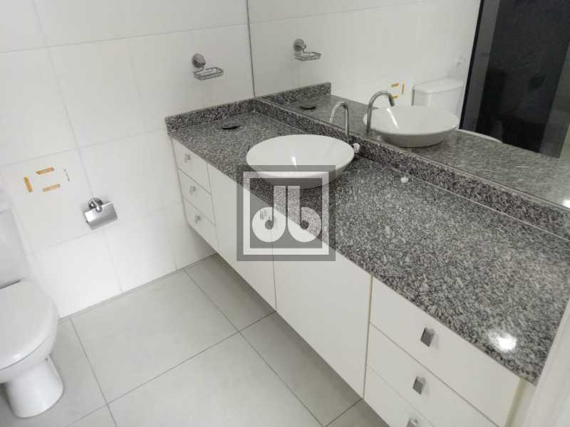 WhatsApp Image 2023-11-10 at 1 - 23