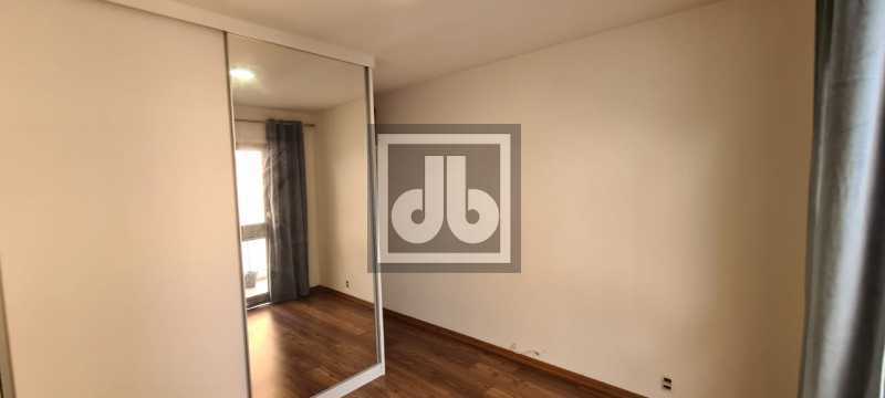 8coberturacom3quartospiscinava - 8