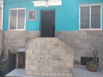 Magnífica Casa de Vila - Tijuca- Venda- 3 quartos- 2 salas- Quintalzinho - JBT66149