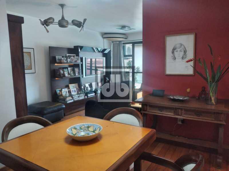 WhatsApp Image 2023-12-04 at 1 - 7