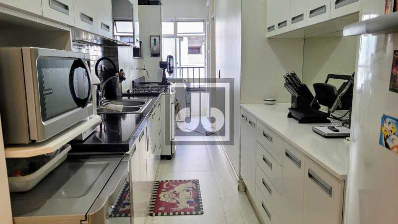 Cozinha - 1° piso  - 27