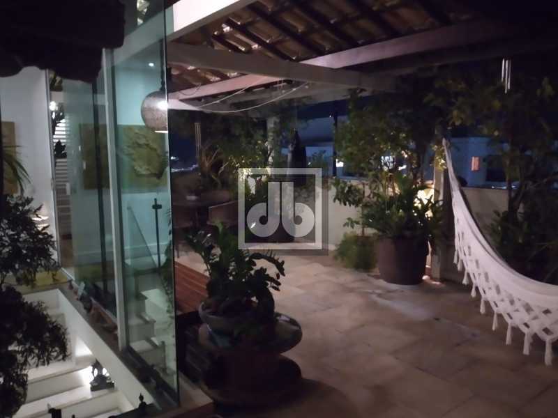 Conheça de6bb6d8-1761-4e9b-81a4-54add5 do imóvel - Cobertura - Duplex / Residencial / Recreio dos Bandeirantes SALÃO 4 QUARTOS SENDO 2 SUITES LAVABO COZINHA PLANEJADA 2 VAGAS - JBRB502032 - 27 de6bb6d8-1761-4e9b-81a4-54add5 - 27