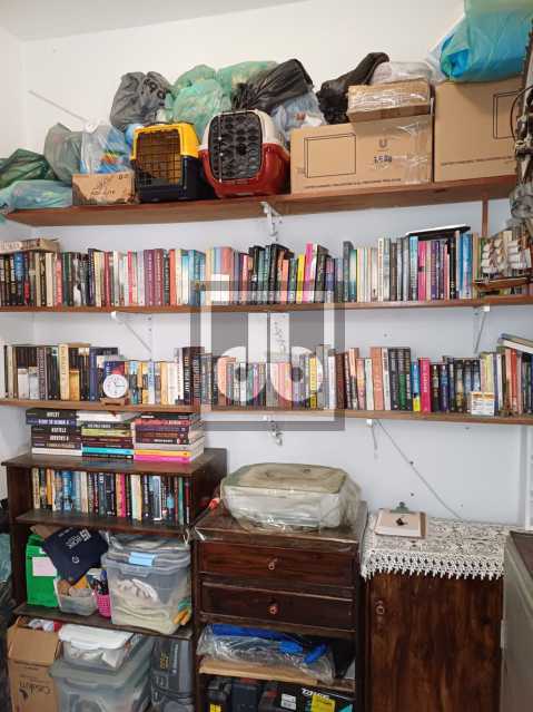 quarto de empregada. - 23