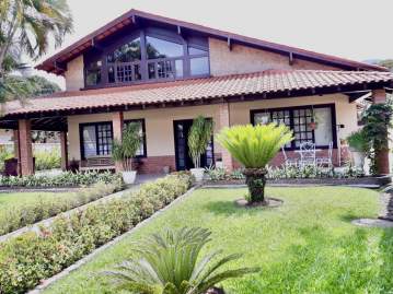 Imperdível - Venda, Julio Bogoricin, CASA LINEAR DE 700M2 (Área total de 2.600m2) EM CONDOMÍNIO FECHADO, PORTARIA 24HS - JBRB695254