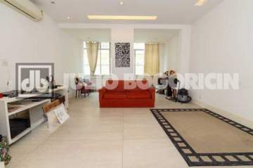 Imperdível - Flamengo - Quadrissima da Praia - Junto Metro - Maravilhoso apartamento - Living - Varandão - Sala de jantar - Lavabo - Jardim de inverno - 3 quartos sendo 3 suítes - Copa-cozinha quadrada - Vaga escriturada - 170m² - Entrega imediata - JBF37259