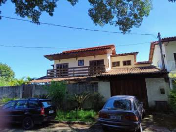 Linda Casa em condomínio - 05 quartos sendo 03 suítes -sala em 03 ambiente. Agende sua visita! - JBJ601250