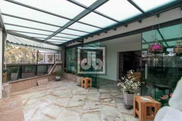 Imperdível - JULIO BOGORICIN VENDE COBERTURA DUPLEX - 2 QUADRAS DA PRAIA - VARANDÃO COM CORTINA DE VIDRO - 4 QUARTOS (3STS) - ARMÁRIOS - 2 VAGAS - JBRB501472