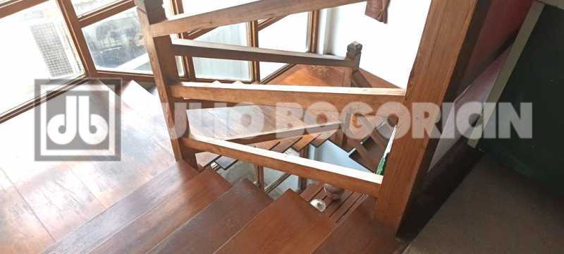 10CasaVendaSaoConrado4Suites9V - 10