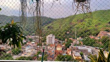 Oportunidade - Sampaio - Apartamento - 2 quartos - 1 vaga - varanda - sol da manhã - total infraestrutura - JBM222400