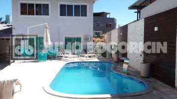 Ilha do Governador - Cacuia - VENDA - Casa Duplex - 5 Quartos (2 Suítes) - Varanda - Hidro - Área Gourmet - Piscina Cascata - Churrasqueira - 4 Vagas de Garagem - Julio Bogoricin - JBI61212