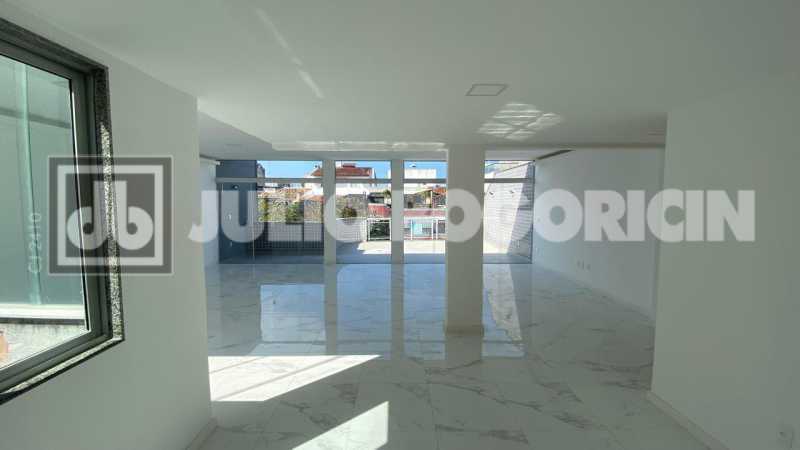 Conheça 17731ac6-d334-43e1-af11-1ca990 do imóvel - Venda - Julio Bogoricin - Recreio - Gleba A - Cobertura Linear - Reformada - 173 m² 3Quartos -1suíte - 2vagas - JBRB502060 - 7 17731ac6-d334-43e1-af11-1ca990 - 7