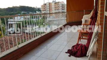 Excelente apartamento de 2 quartos com dependência revertida para terceiro quarto. Entrar e morar. - JBJ203379